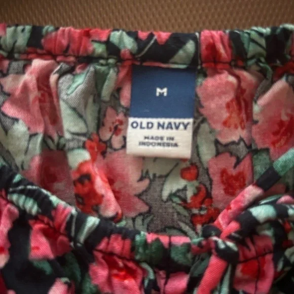 - NWT - Old Navy waist defined floral dress - sleeveless - size M - Picture 5 of 6